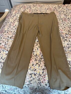 Haggar Men's Olive Dress Pants
